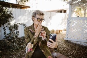 Maintain a Long-Distance Relationship