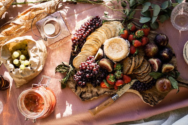 The Secrets to Planning the Perfect Picnic, Tips, Tricks and Must haves