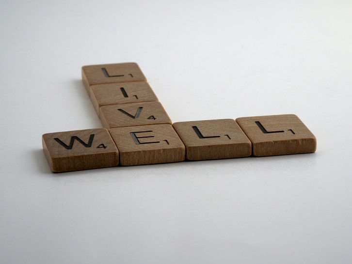 Nourishing Your Well-being in 2024: A Guide to Eating Well and Embracing Quality Sleep