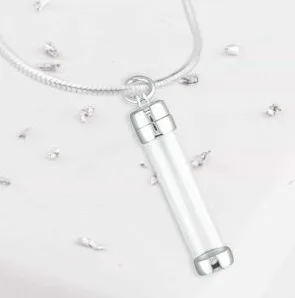 Crafting Solace: How Ashes are Transformed into Personalised Jewellery